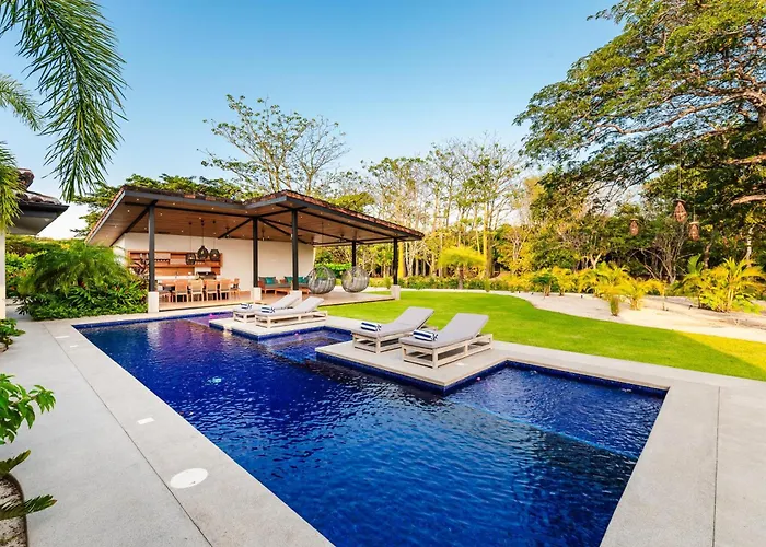 Beachside Bliss 4br Lux Villa, Pool, Terrace, Golf