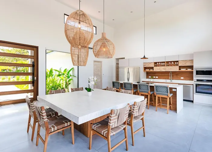 Beachside Bliss 4br Lux Villa, Pool, Terrace, Golf *