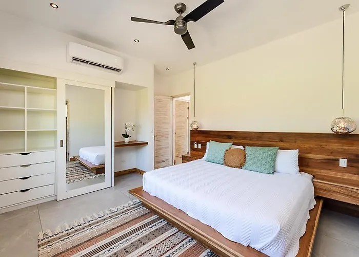 Villa Beachside Bliss 4br Lux Villa, Pool, Terrace, Golf